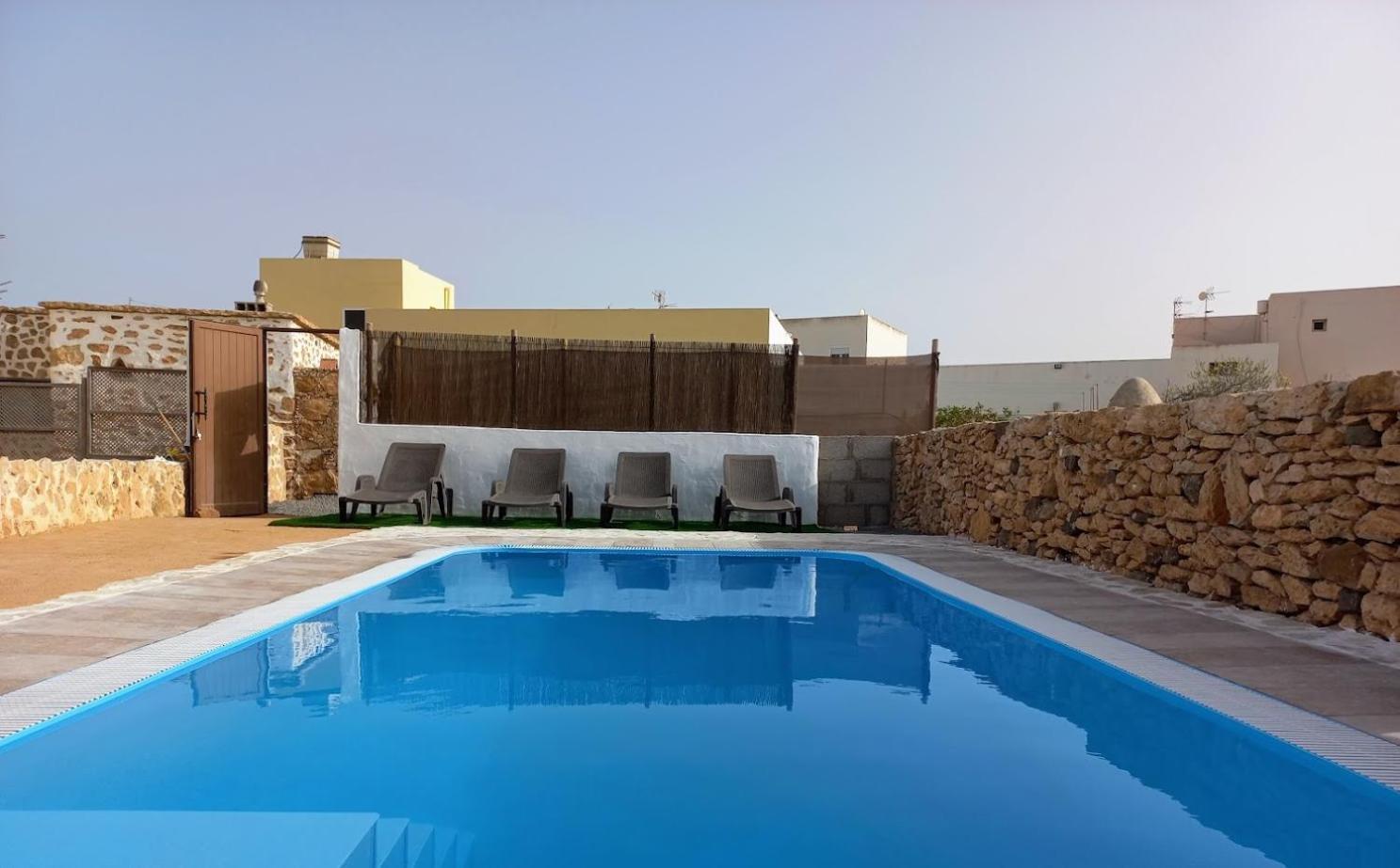 Encantadora Casita Con Molino Y Piscina アンティグア エクステリア 写真